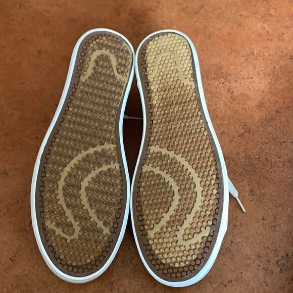 ***** 5 for $25 Rrestricted SneakersNWOT  - Picture 6 of 7